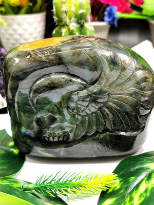 Labradorite carving of skull - blue flash - Hand carved piece 1.23 kg - Shwasam