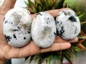 Rainbow Moonstone palm stones - ONE PIECE - crystal/chakra/reiki/healing - 100 gms weight - Shwasam