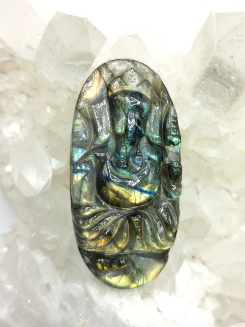 Ganesh miniature carving for pendant in labradorite stone - gemstone/crystal jewelry | Reiki/Chakra/Healing with crystals - ONE PIECE ONLY