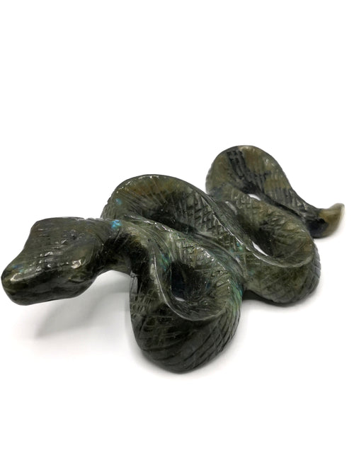 Slithering snake carving in Labradorite stone - crystal healing / chakra / reiki / energy - 5 inches and 160 gms (0.35 lb) animal carving