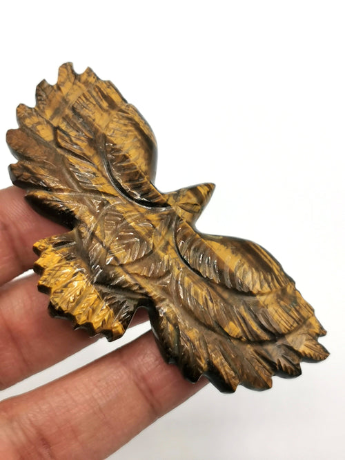 Exquisite golden flying eagle carving in tiger eye crystal stone - 2.5 inches and 36 gms (0.09 lb) - animal miniature carving