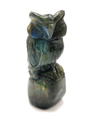 Hand carved owl carving in natural labradorite/black rainbow stone - reiki/chakra/healing/crystal - 3.5 inch and 188 gm (0.42 lb) animal carving