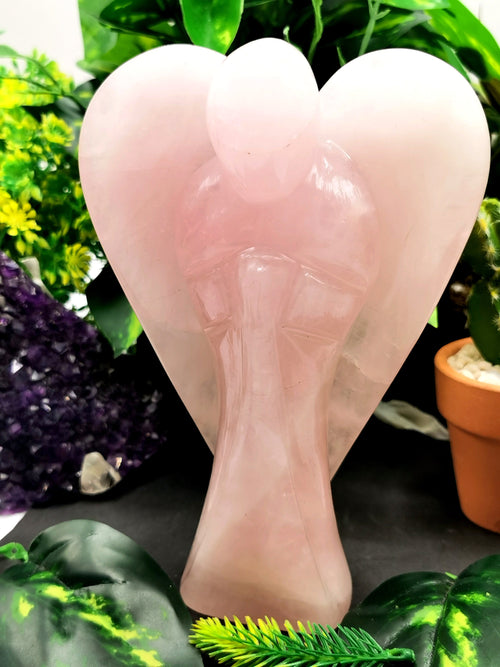 Rose Quartz Angel figurine - Crystal Healing / Reiki / Chakra - 7 inches and 945 gms (2.08 lb)