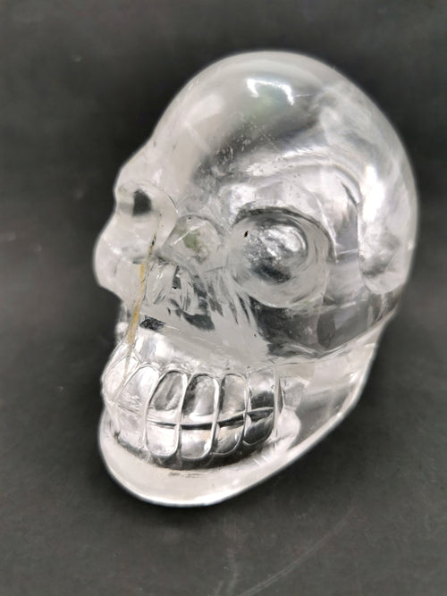 Skull in natural clear quartz stone - reiki/chakra/healing - crystal crafts - weight 374 gm (0.83 lb) and 3 inches