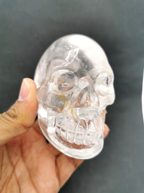 Skull in natural clear quartz stone - reiki/chakra/healing - crystal crafts - weight 374 gm (0.83 lb) and 3 inches