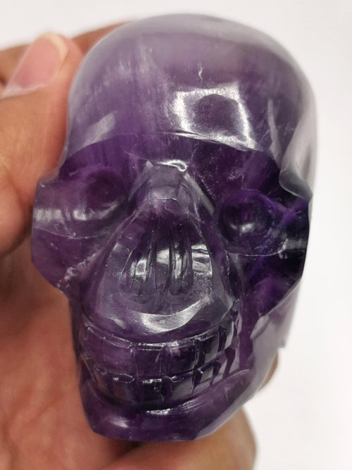 Hand carved skull in natural amethyst stone - reiki/chakra/healing - crystal crafts - weight 165 gm (0.36 lb) and 2 inches