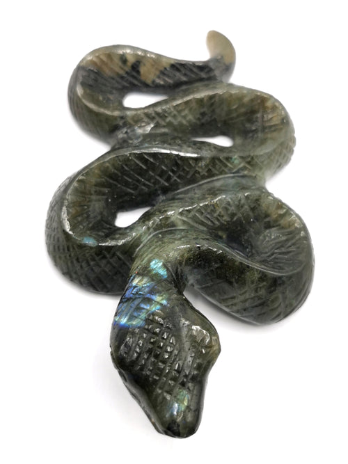 Slithering snake carving in Labradorite stone - crystal healing / chakra / reiki / energy - 5 inches and 160 gms (0.35 lb) animal carving