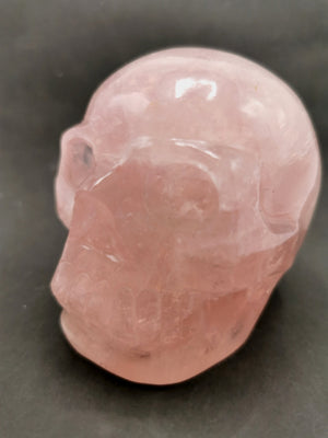Hand carved skull in natural rose quartz stone - reiki/chakra/healing - crystal crafts - weight 414 gm (0.91 lb) and 3 inches