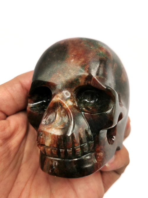 Skull in natural hessonite garnet stone - reiki/chakra/healing - crystal crafts - weight 420 gm (0.92 lb) and 2.5 inches