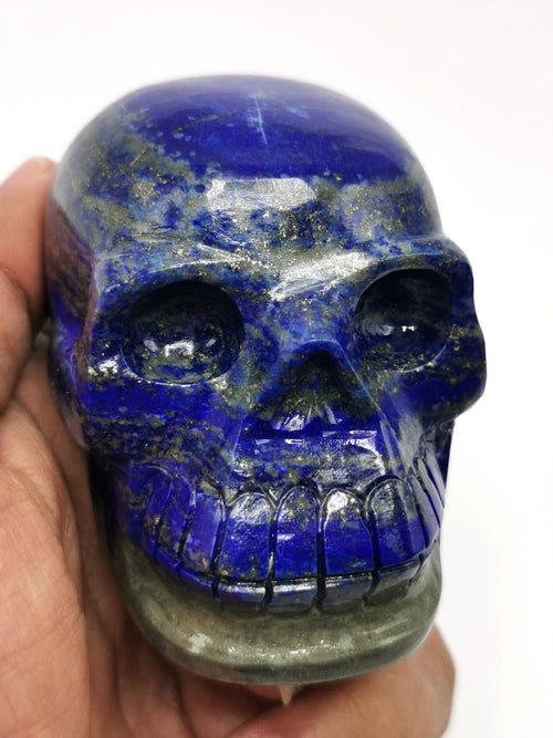 Skull in natural lapis lazuli stone - reiki/chakra/healing - crystal crafts - weight 362 gm (0.80 lb) and 2.5 inches