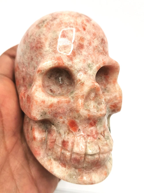 Hand carved skull in natural sunstone stone - reiki/chakra/healing - crystal crafts - weight 470 gm (1.03 lb) and 3 inches