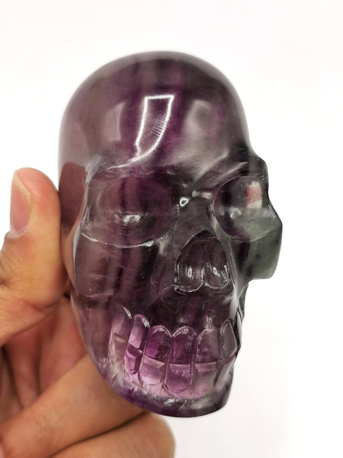 Hand carved skull in natural fluorite stone - reiki/chakra/healing - crystal crafts - weight 334 gm (0.74 lb) and 3 inches