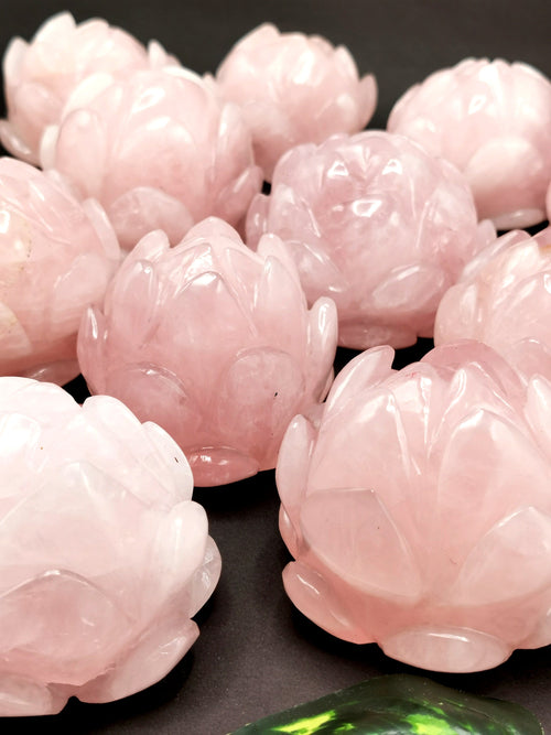 Beautiful rose quartz hand carved lotus flower carving - crystal/gemstone carvings - 3.5 inch and 600 gms (1.32 lb) - ONE PIECE ONLY