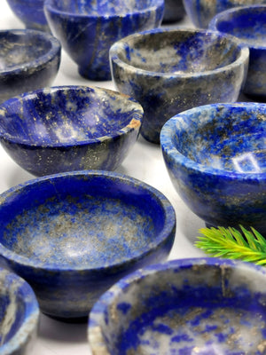 Beautiful lapiz lazuli hand carved round bowls - 2 inches diameter and 90 gms (0.20 lb) - ONE BOWL ONLY