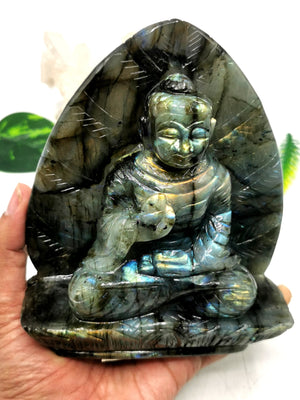 Labradorite Buddha - handmade carving of serene and meditating Lord Buddha - crystal/reiki/healing - 5.5 inches and 1 kg (2.2lb)