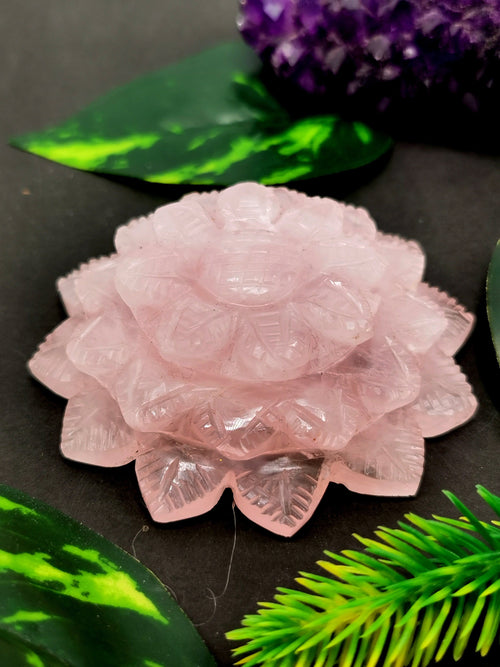 Beautiful rose quartz hand carved zinnia flower carving - crystal/gemstone carvings - 2.8inch and 100 gms (0.22 lb) - ONE PIECE ONLY