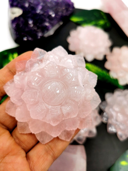 Beautiful rose quartz hand carved zinnia flower carving - crystal/gemstone carvings - 2.8inch and 100 gms (0.22 lb) - ONE PIECE ONLY