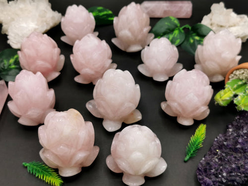 Beautiful rose quartz hand carved lotus flower carving - crystal/gemstone carvings - 3 inch and 480 gms (1.06 lb) - ONE PIECE ONLY