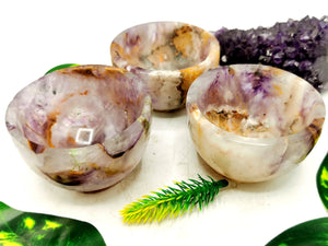 Beautiful Amethyst hand carved round bowls - 3 inches diameter and 200 gms (0.44 lb) - ONE BOWL ONLY