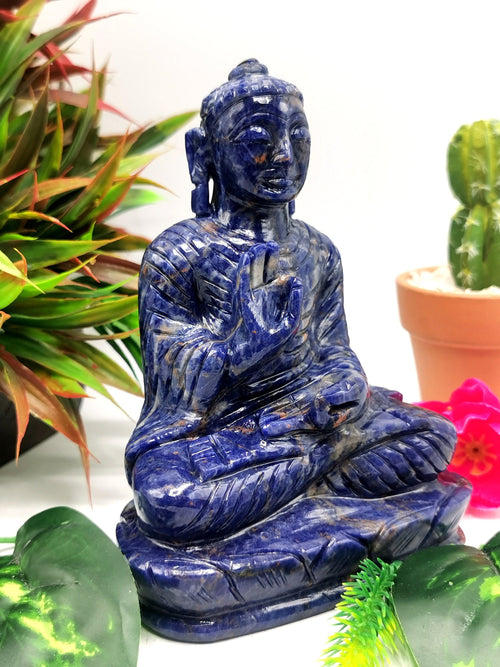 Sodalite Buddha - handmade carving of serene and meditating Lord Buddha - crystal/reiki/healing - 6 inches and 890 gms (1.96 lb)