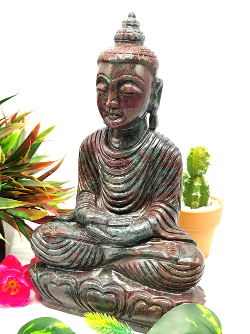 Large Ruby Kyanite Buddha - handmade carving of serene and meditating Lord Buddha - crystal/reiki/healing - 10 inches and 2.65 kg (5.83 lb)