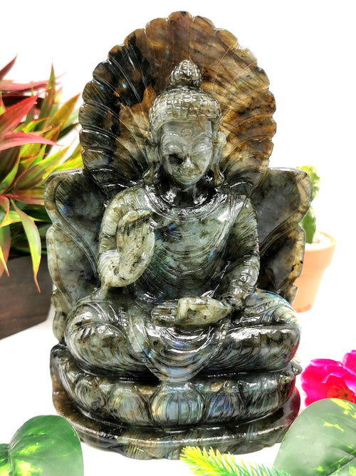 Labradorite Buddha - rare handmade carving of meditating Lord Buddha on a throne - crystal/reiki/healing - 8.5 inches and 2.03 kg (4.47 lb)