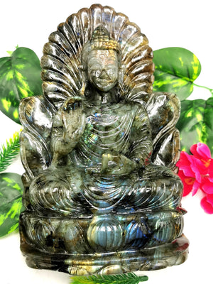 Labradorite Buddha - rare handmade carving of meditating Lord Buddha on a throne - crystal/reiki/healing - 8.5 inches and 2.03 kg (4.47 lb)
