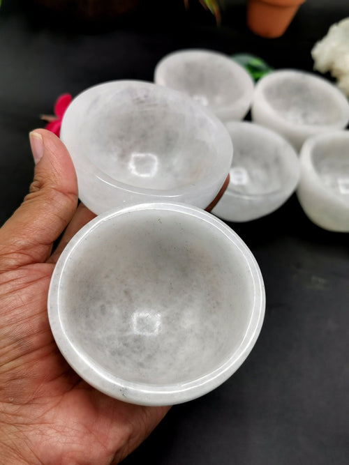 Beautiful white quartz hand carved bowls - 3 inches diameter and 190 gms (0.42 lb) - ONE BOWL ONLY