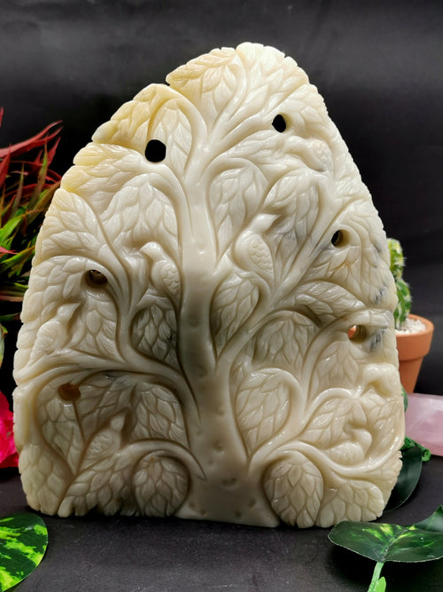 Ivory Agate Buddha - handmade carving of serene and meditating Lord Buddha - crystal/reiki/healing - 9 inches and 4.38 kg (9.64 lb)