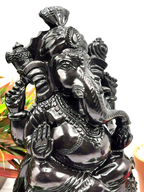 Majestic Black Agate Carving of Ganesh - Lord Ganesha Idol in Crystals/Gemstone - Reiki/Chakra/Healing/Energy - 9 in and 3.53 kg (7.76 lb)