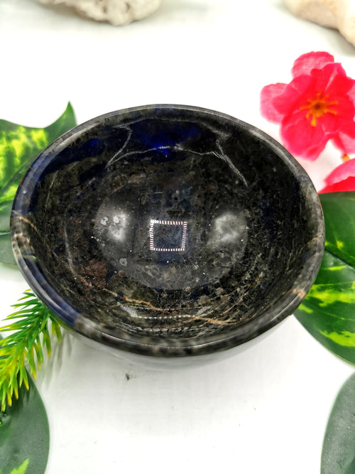 Beautiful sodalite hand carved round bowls - 3 inches diameter and 175 gms (0.39 lb) - ONE BOWL ONLY