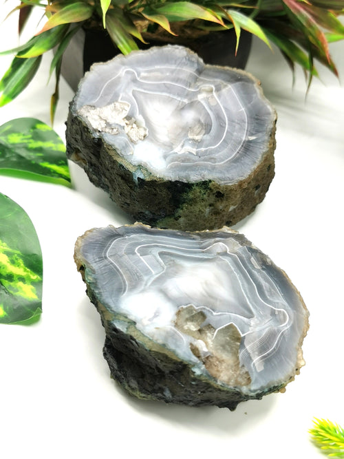 Large two-piece Moss Agate geode / cluster / crystal - reiki/energy/chakra healing - 4 inches (10 cms) and 1.56 kgs (3.43 lb)