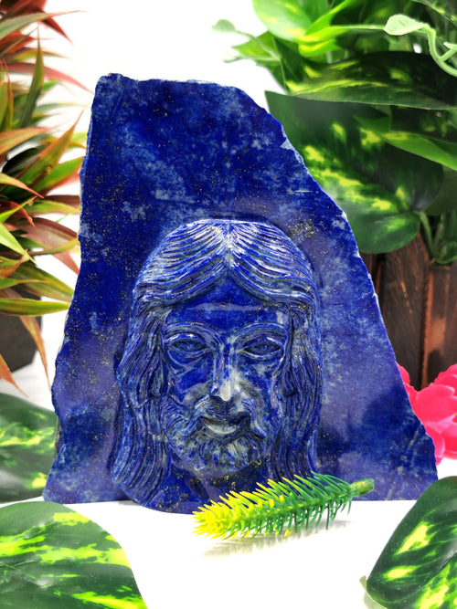 Lord Jesus majestic carving in natural lapis lazuli stone | hand carved in gemstones | crystal/reiki - 5.5 inches and 625 gms (1.38 lb)