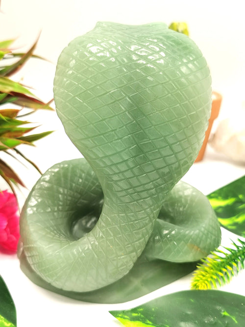 Cobra snake carving in Green Aventurine - 5 in and 0.77 kg (1.69 lb) Animal carving