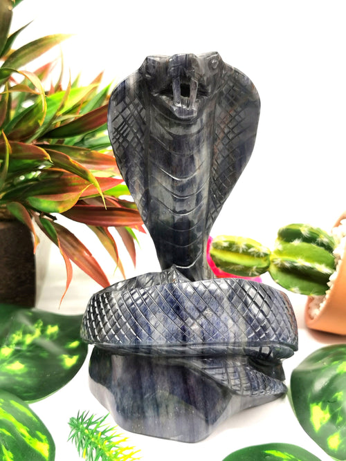 Cobra snake carving in Blue Aventurine stone - crystal healing / chakra / reiki / energy - 5.8 inches and 750 gms (1.65 lb) Animal carving