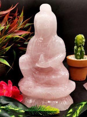 Rose Quartz Guanyin - handmade carving of Kwan Yin in sitting posture - crystal/reiki/healing - 7.6 inches and 1.69 kg (3.72 lb)