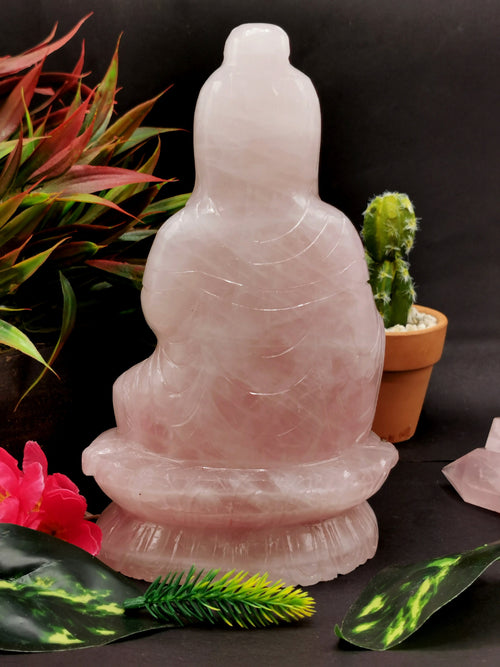 Rose Quartz Guanyin - handmade carving of Kwan Yin in sitting posture - crystal/reiki/healing - 7.6 inches and 1.69 kg (3.72 lb)
