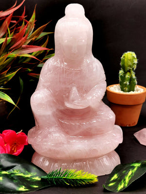 Rose Quartz Guanyin - handmade carving of Kwan Yin in sitting posture - crystal/reiki/healing - 7.6 inches and 1.69 kg (3.72 lb)