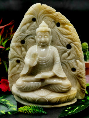 Ivory Agate Buddha - handmade carving of serene and meditating Lord Buddha - crystal/reiki/healing - 9 inches and 4.38 kg (9.64 lb)