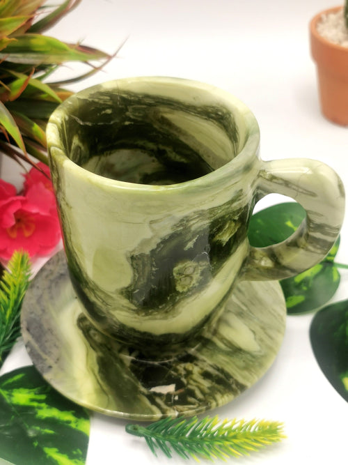 Beautiful Serpentine Tea Cup & Saucer - ONLY 1 Cup and 1 Saucer