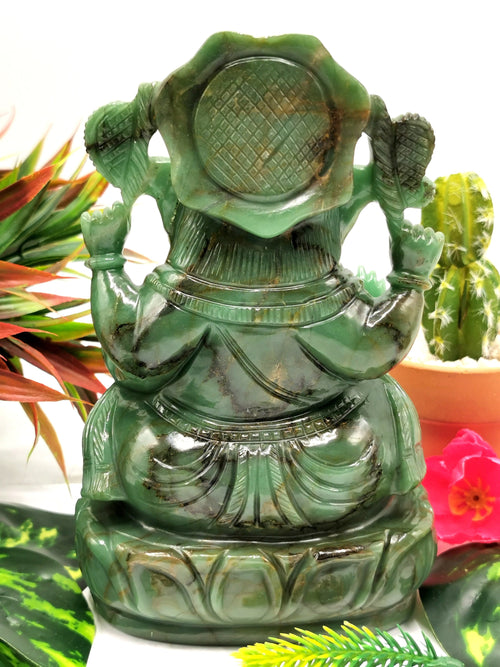 Green Aventurine Carving of Ganesh - Lord Ganesha Idol in Crystals/Gemstone - Reiki/Chakra/Healing/Energy - 6.5 in and 1.43 kg (3.15 lb)