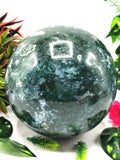 Large natural Moss Agate stone sphere/ball - Energy/Reiki/Crystal Healing - 7 inches (17.5 cms) diameter and 8.3 kg (18.25 lb)