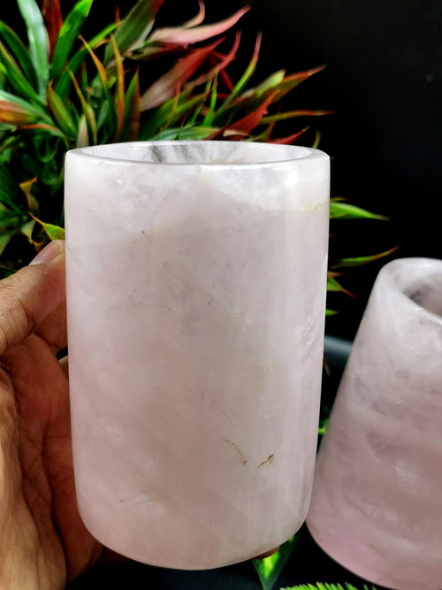 Beautiful gemstone goblets in rose quartz stone - crystals and gemstones - reiki/chakra/healing/energy - ONLY 1 PIECE