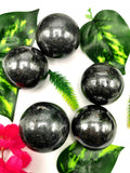 Awesome natural hematite sphere/ball - handmade carvings - energy/chakra/reiki - 2 inch (5 cms) dia and 270 gms (0.59 lb)