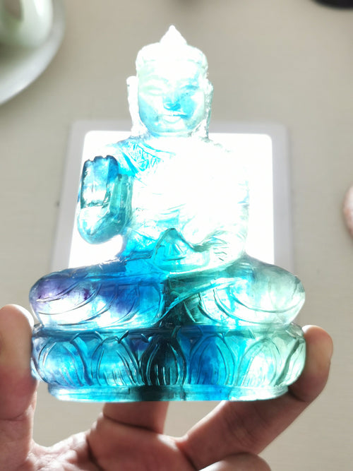 Green Fluorite Buddha - handmade carving of serene and meditating Lord Buddha - crystal/reiki/healing - 4 inches and 320 gms