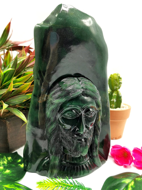 Lord Jesus majestic carving in natural dark green aventurine | hand carved in gemstones | crystal/reiki - 8 inches and 1.46 kg (3.21 lb)