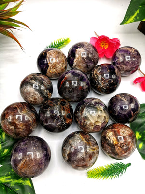 Amazing natural Amethyst stone sphere/ball - Energy/Reiki/Crystal Healing - 1.8 inches diameter and 140 gms (0.31 lb) - ONE PIECE ONLY