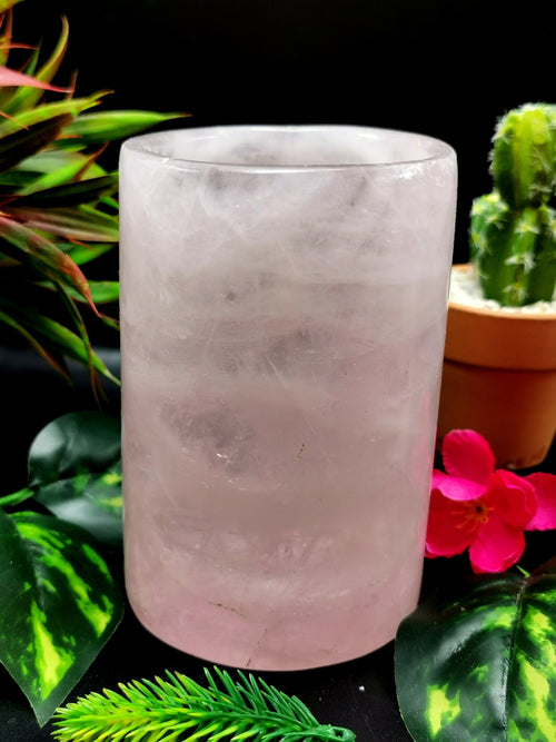 Beautiful gemstone goblets in rose quartz stone - crystals and gemstones - reiki/chakra/healing/energy - ONLY 1 PIECE