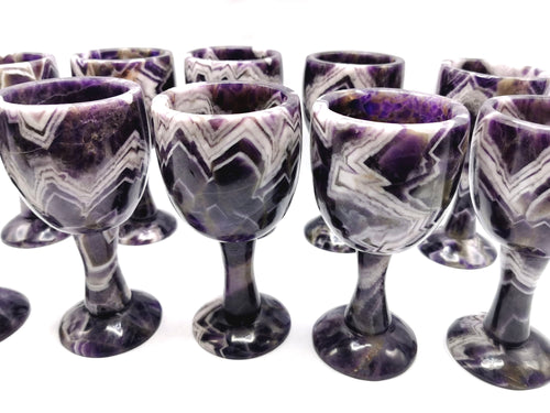 Beautiful gemstone wine glass in chevron amethyst stone - ONLY 1 PIECE