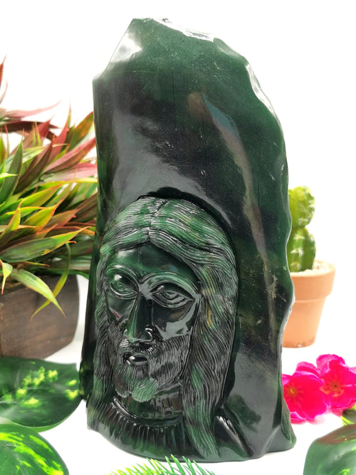 Lord Jesus majestic carving in natural dark green aventurine | hand carved in gemstones | crystal/reiki - 8 inches and 1.46 kg (3.21 lb)